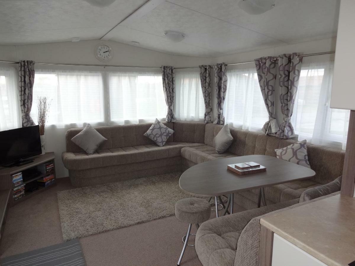 Caravans Tattershall Lakes Villa Exterior photo